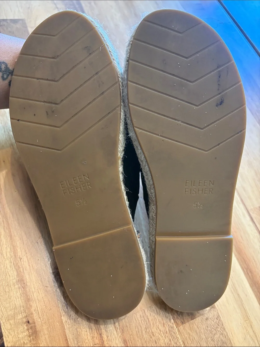 Eileen Fisher suede Milly Tumbled Nubuck Espadrille Sandals/slip ons